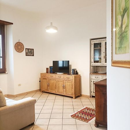 Bright Port View Apartment- Free Parking 칼리아리 외부 사진