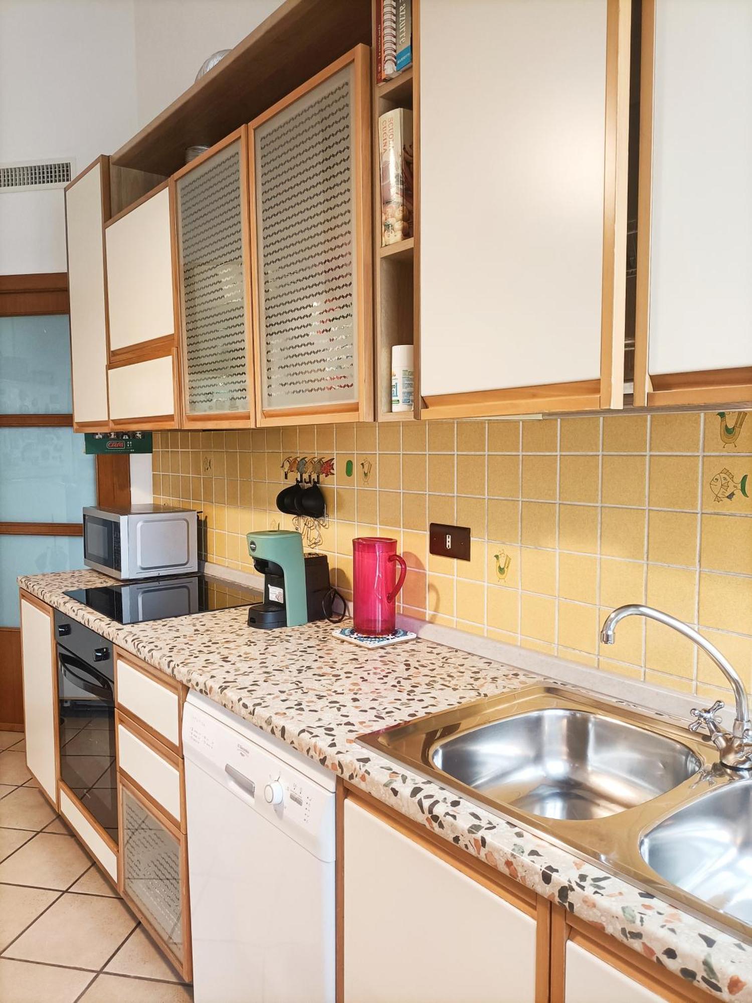 Bright Port View Apartment- Free Parking 칼리아리 외부 사진