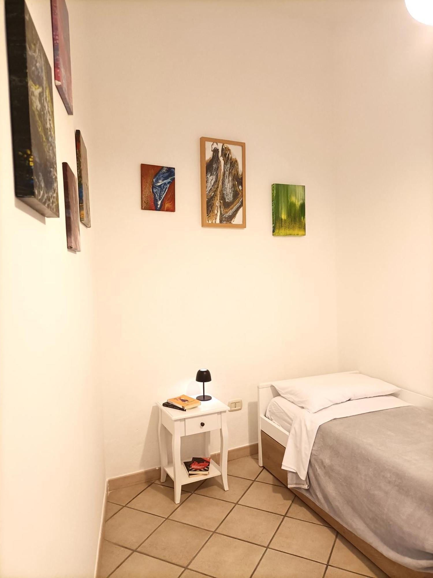 Bright Port View Apartment- Free Parking 칼리아리 외부 사진