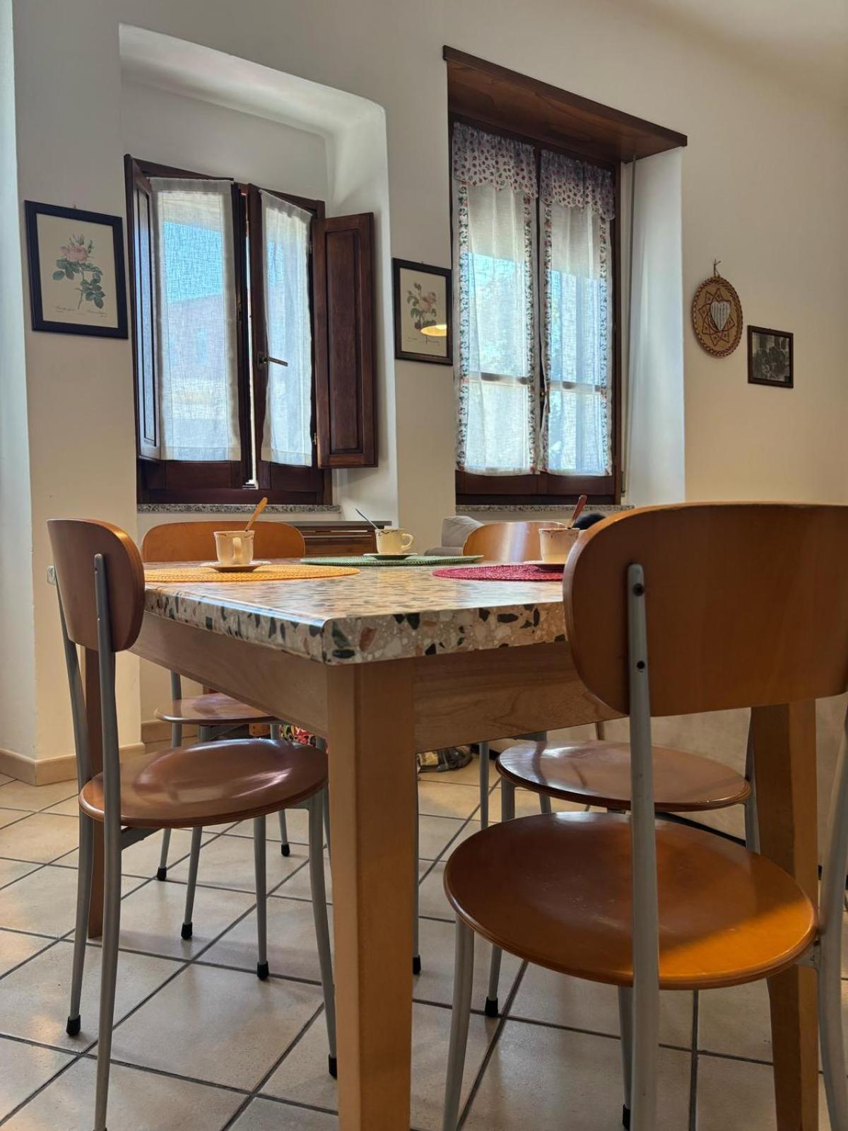 Bright Port View Apartment- Free Parking 칼리아리 외부 사진